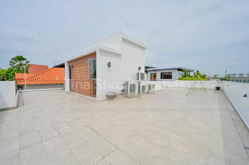 8 Bed Bungalow (Landed) for Sale in  Frankel Estate - Image 5